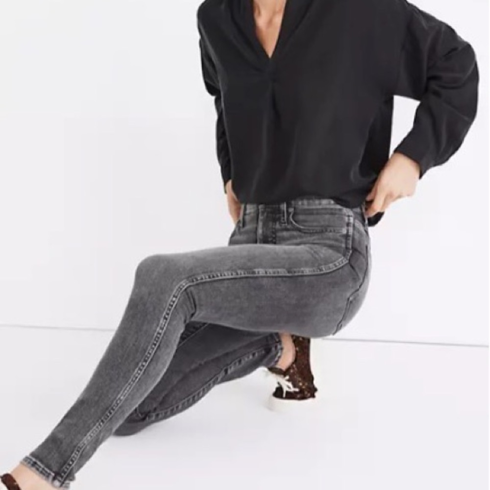 Madewell Petite 10” High-Rise Skinny Jean in Oakwood Wash